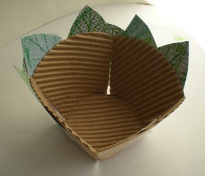 card leaf trimmed box